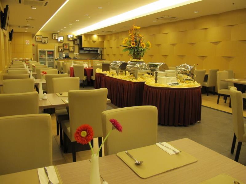 Lintas View Hotel Kota Kinabalu Exterior photo